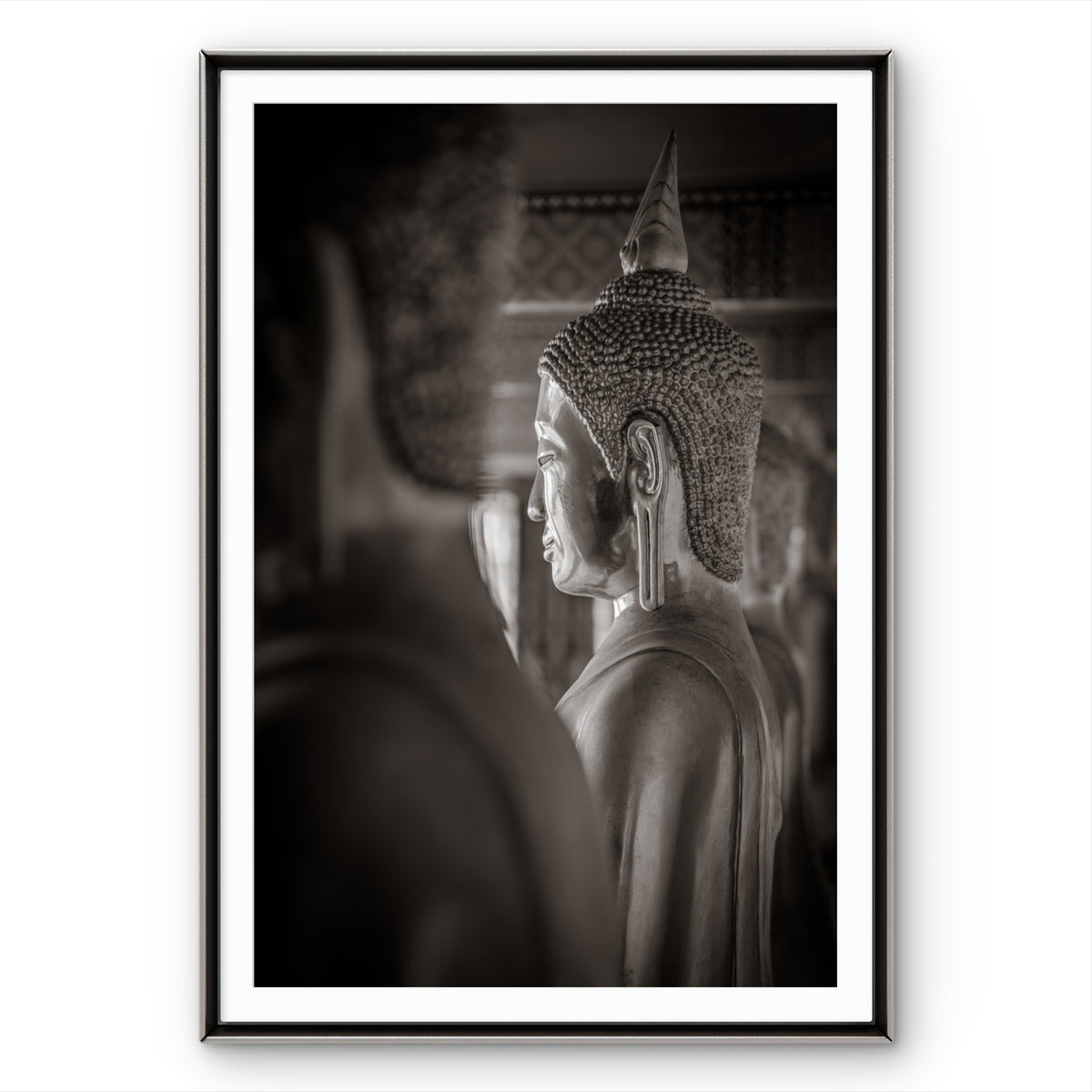 Buddha statue.  Wat Pho, Bangkok, Thailand.